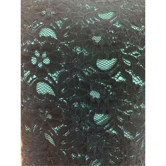 Wetseal Junior Lace Crew Neck Lined Short Sleeve Top Blouse Black Size Large - Picture 2 of 8